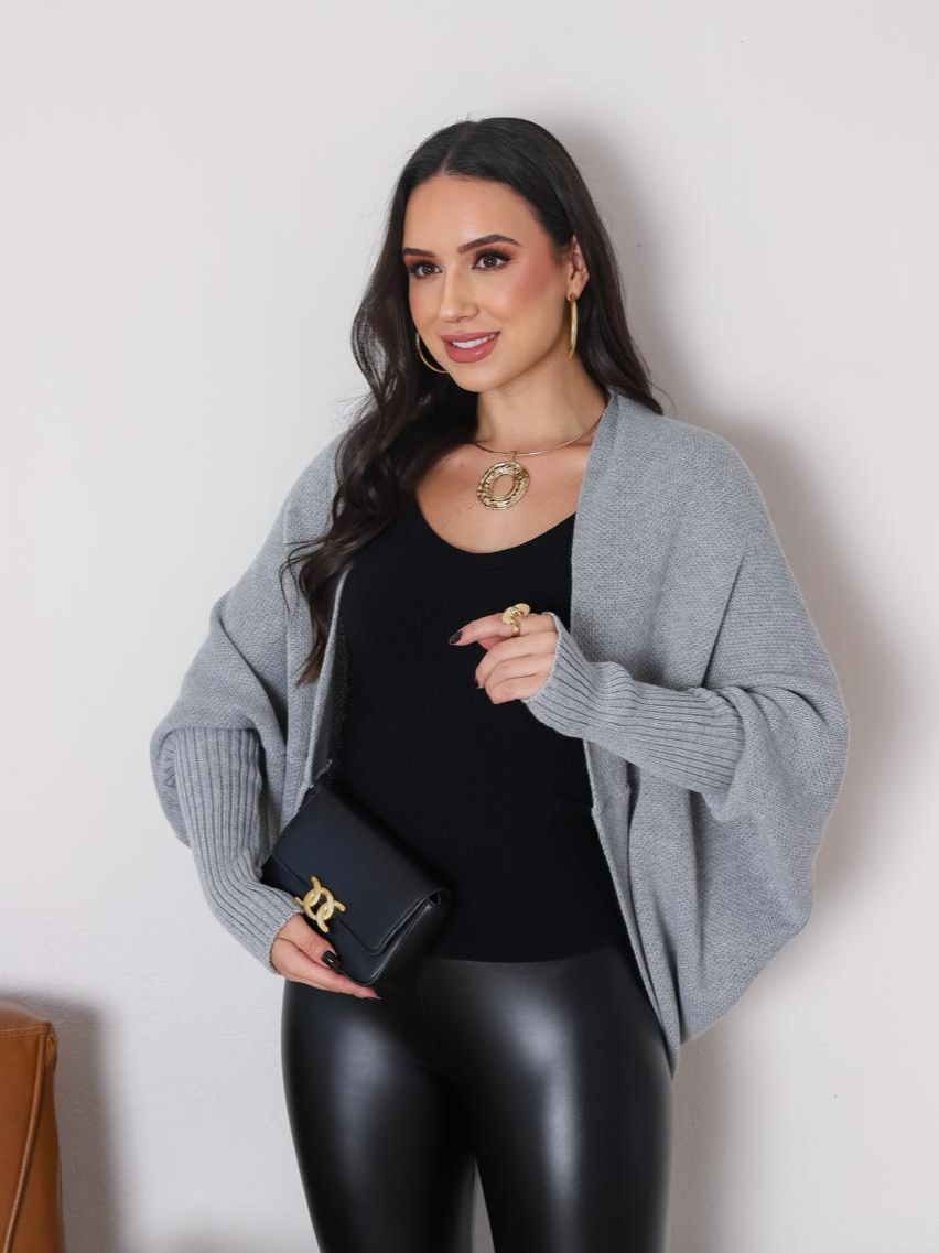 Capa Poncho Blusa Feminina em Tricot Manga Longa Outono/Inverno