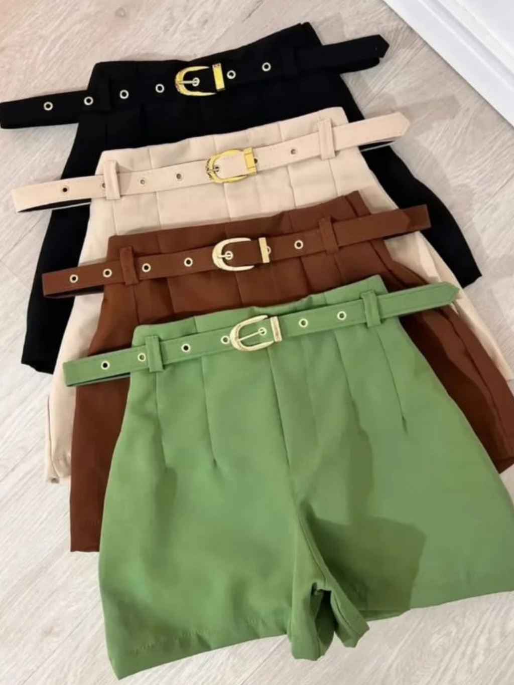 Short Alfaiataria Feminino Com Cinto Forrado