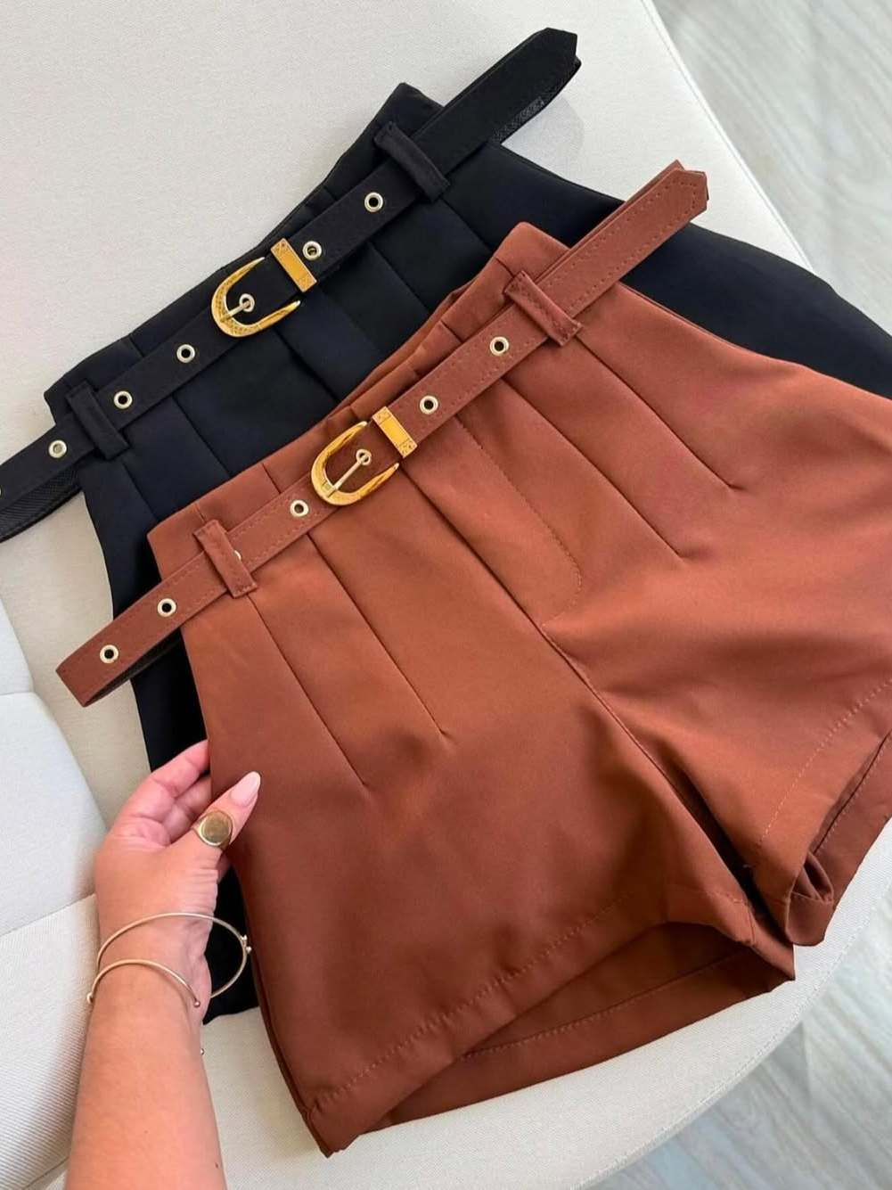 Short Alfaiataria Feminino Com Cinto Forrado