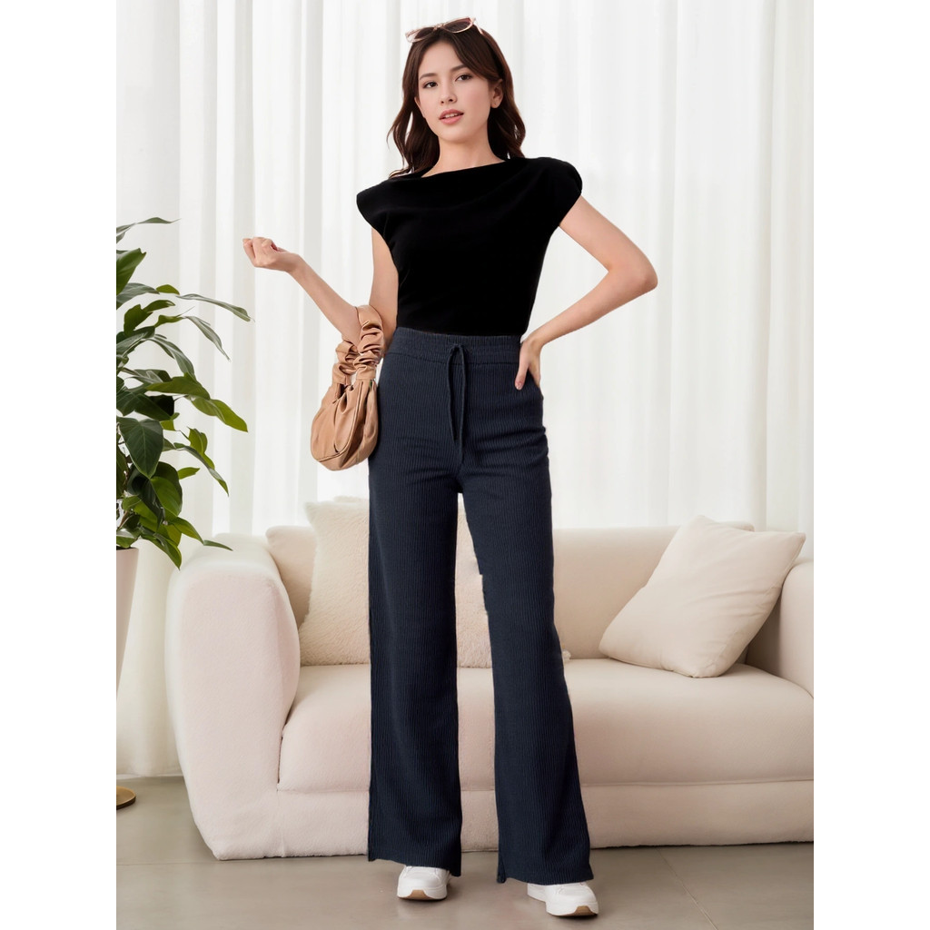 Calça Feminina Com Amarra de Tricô Modal